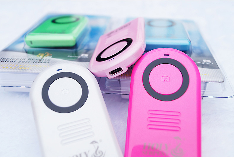 捕捉精彩瞬间的随身伙伴 蛇圣蓝牙自拍器使用体验